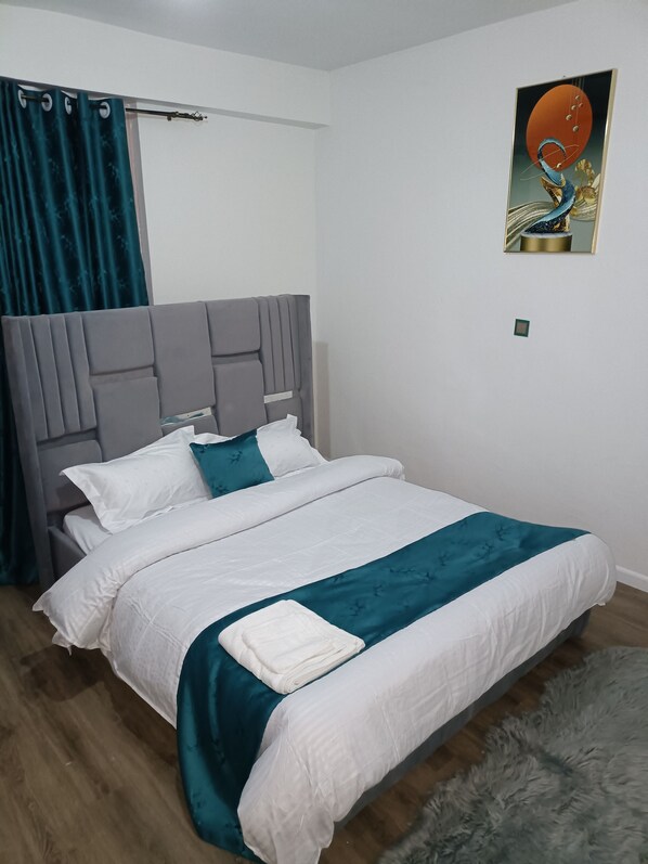 Standard Apartment, 3 Bedrooms, Non Smoking, Hill View