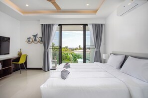 2 bedrooms, iron/ironing board, WiFi, bed sheets - Villa Kailua - Beautiful 2 bedroom villa with pool in Rawai with sea view (Mueang Phuket)