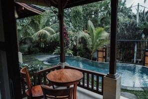 Outdoor pool - Ancut Sari Private Villa (Ubud)
