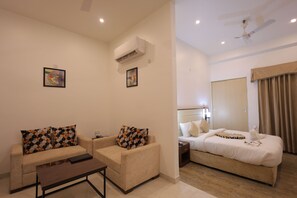 Studio Deluxe | Coin séjour