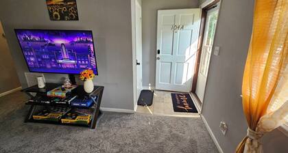 Greenville Retreat Centrally located sleeps 5 near ECU Stadium and Hospital