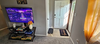 Greenville Retreat Centrally located sleeps 5 near ECU Stadium and Hospital