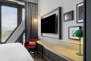 Superior Room, 1 King Bed, Valley View | Premium bedding, down comforters, minibar, in-room safe - The Passenger, a Tribute Portfolio Hotel (Salzburg)