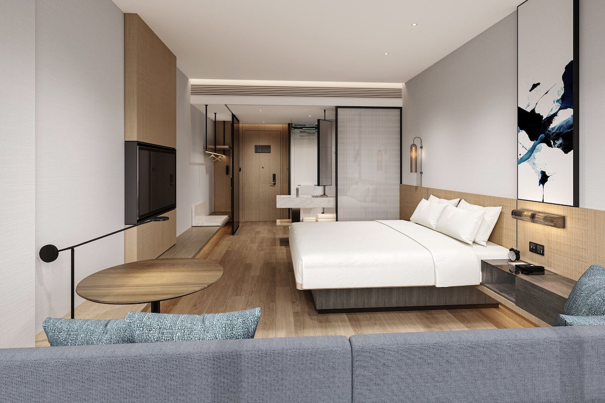 Superior Room, 1 King Bed