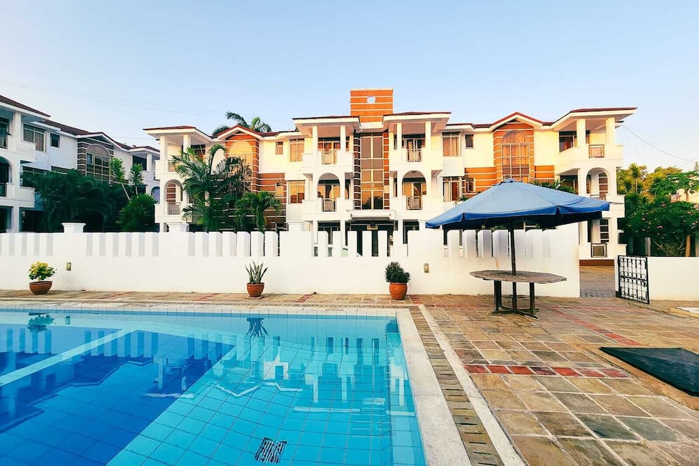 Lux Suites Sebuleni Apartments Nyali