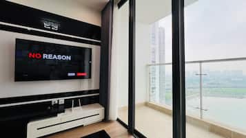 Luxury Apartment, 2 Bedrooms, City View | 1 bedroom, desk, laptop workspace, free WiFi