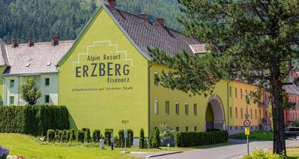 Mountain-View Styria Apartment (No Deposit)