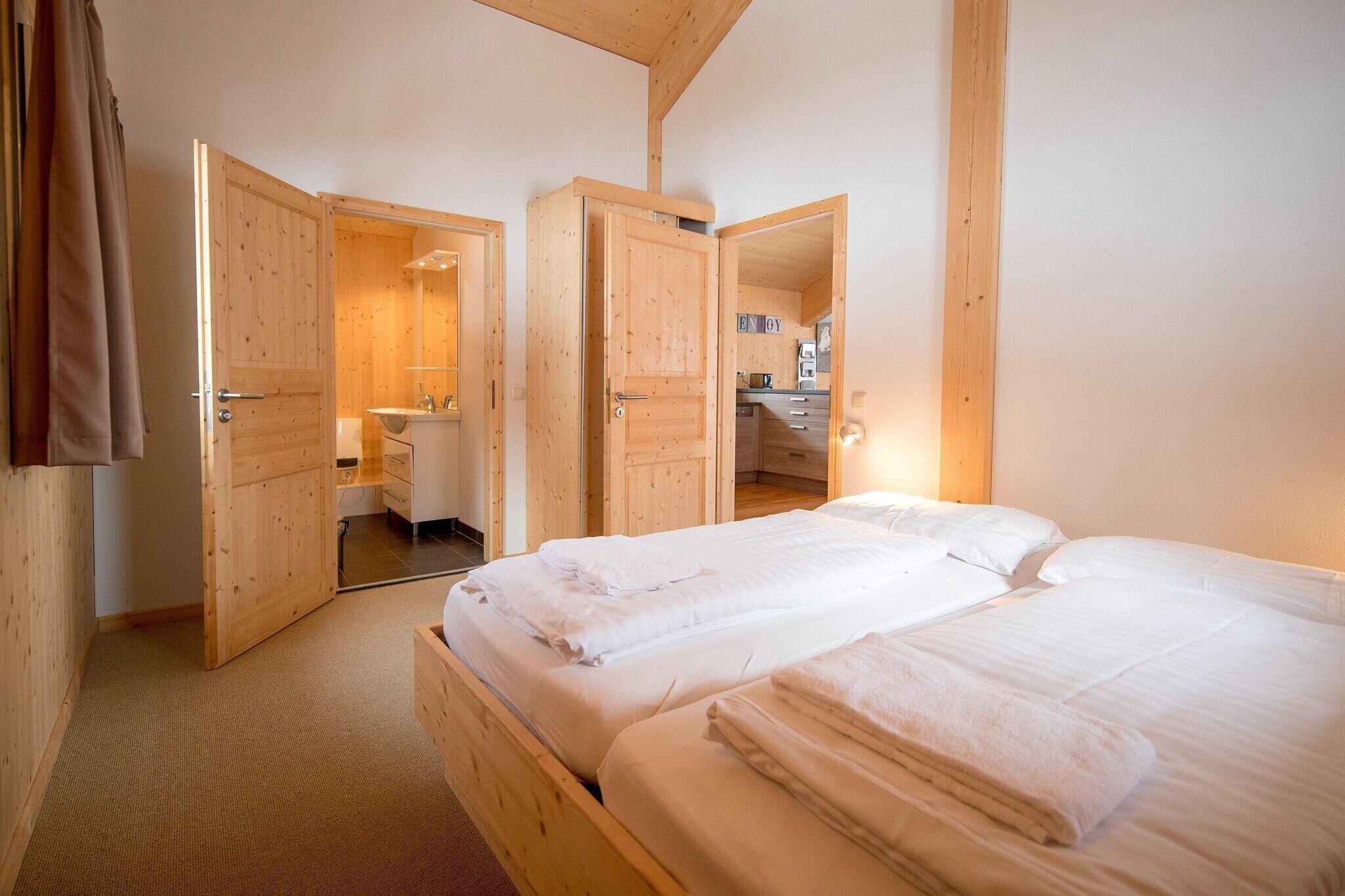 5 Schlafzimmer, kostenloses WLAN