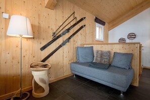 Smart TV, fireplace - Beautiful chalet with hot tub (Turracherhöhe)