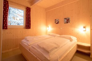 Bedroom - Chalet in Alps near Ski Slopes & Sauna (Turracherhöhe)