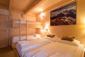 4 bedrooms, free WiFi - Cosy chalet with infrared sauna (Turracherhöhe)