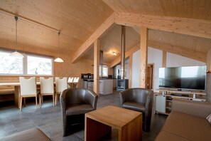 Smart TV, fireplace - Chalet in Alps near Ski Resort & Forest (Turracherhöhe)