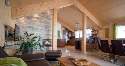 Üppiges Chalet mit Whirlpool