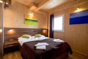 5 bedrooms, free WiFi - Lush chalet with hot tub (Turracherhöhe)