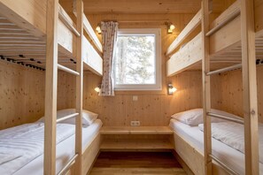 5 chambres, accès au Wi-Fi (inclus)