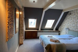 6 Schlafzimmer, Bügeleisen/Bügelbrett, Internetzugang