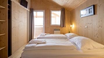 4 bedrooms, free WiFi
