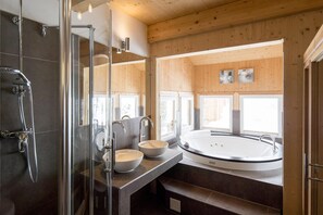 Douche, séchoir à cheveux