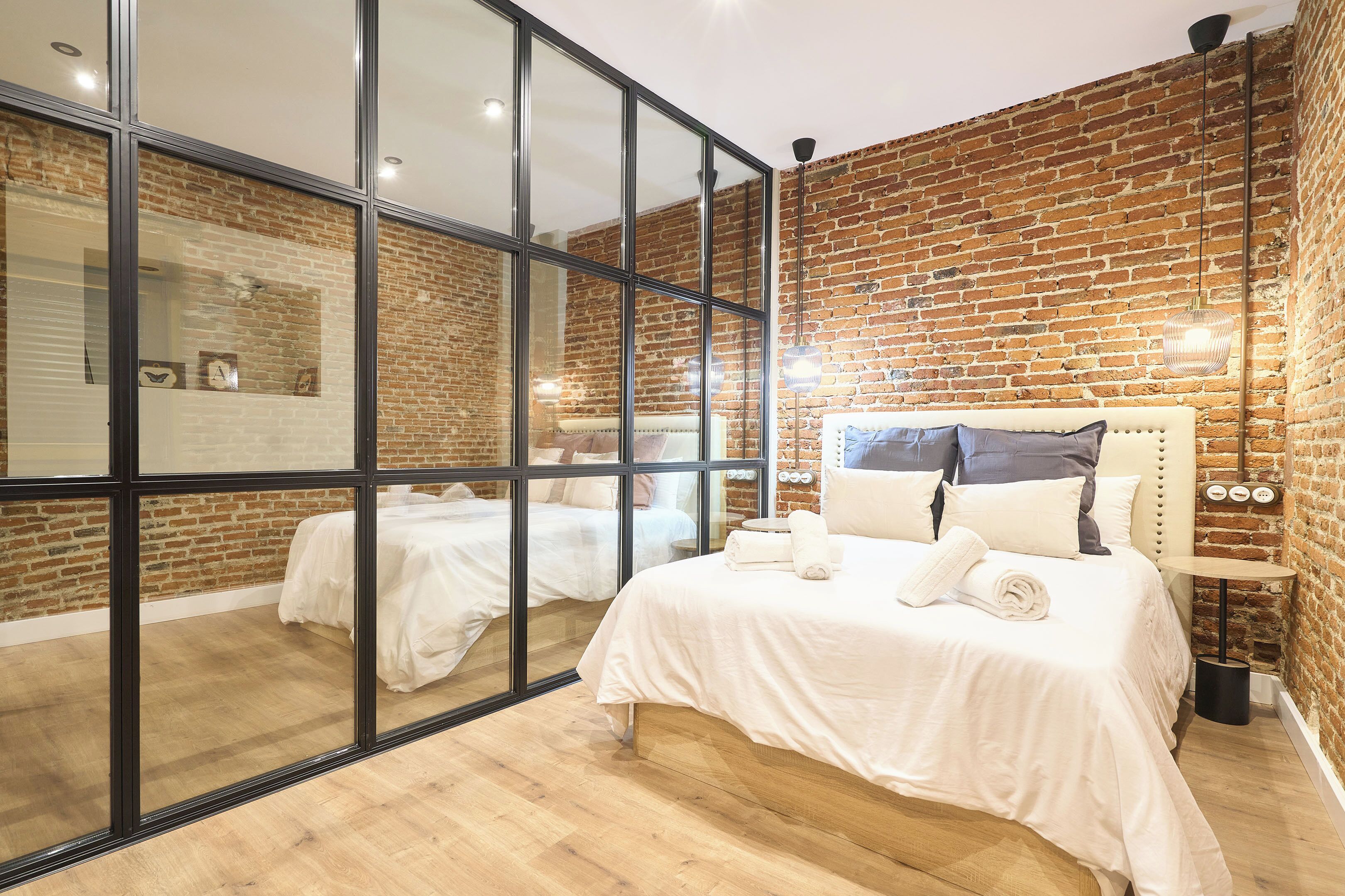 2 間睡房、熨斗/熨衫板、Wi-Fi、床單