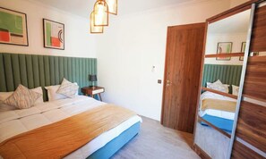 1 bedroom, travel cot, free WiFi, bed sheets