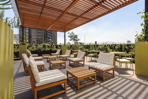 Terrace/patio - w* | Stunning Loft w/ Modern Balcony in Colima (Ciudad de México)