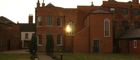 Apartment | Exterior