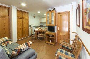 Apartment - Comtessa in Oliva With 1 Bedrooms and 1 Bathrooms (Oliva)
