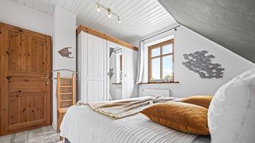 3 camere, ferro/asse da stiro, culla da viaggio, Wi-Fi gratuito