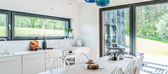 Wonderful private villa for 8 guests with WIFI and patio