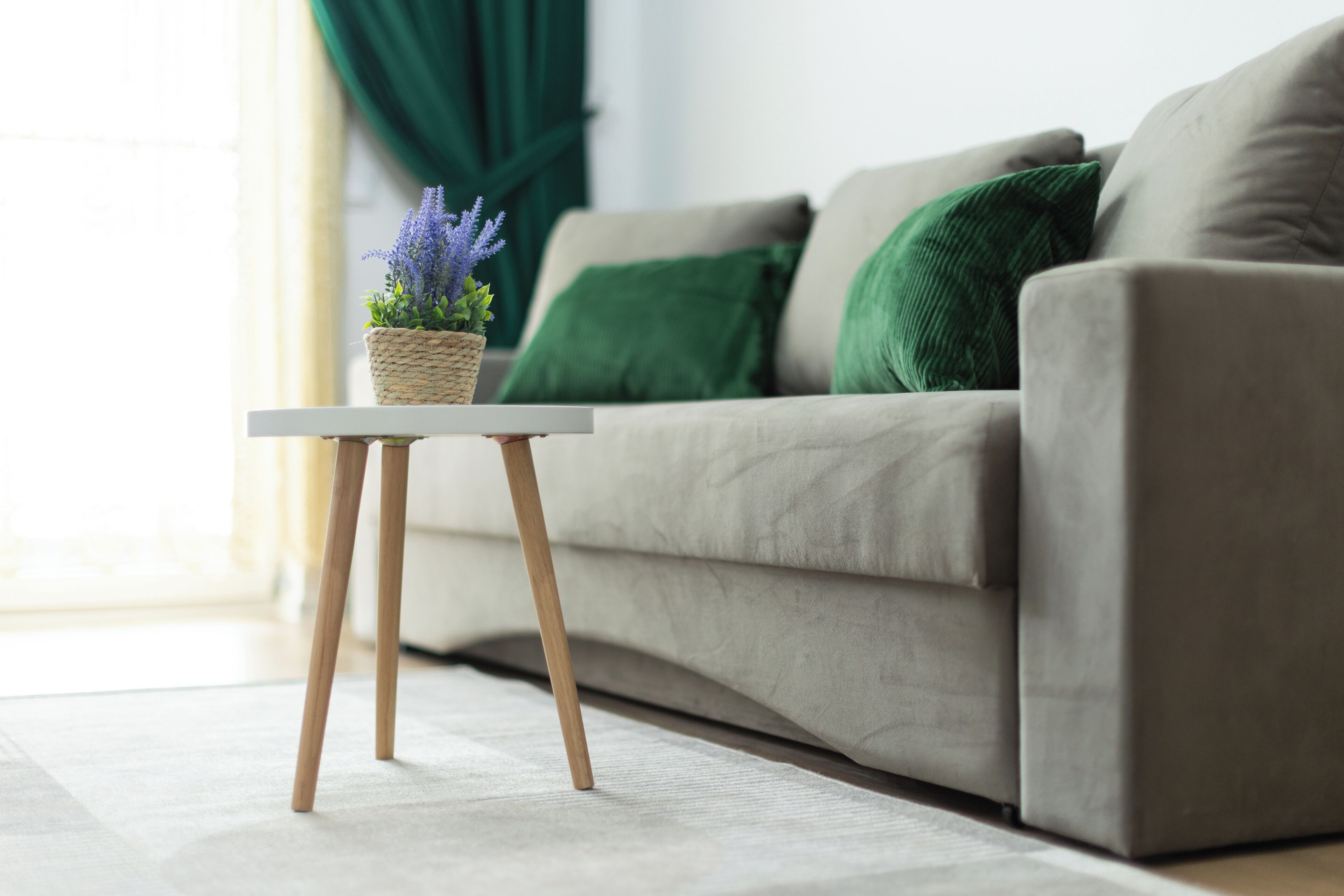 Apartemen Comfort, balkon | Area keluarga | TV layar datar