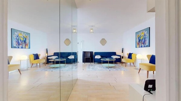 アパートメント | 内装