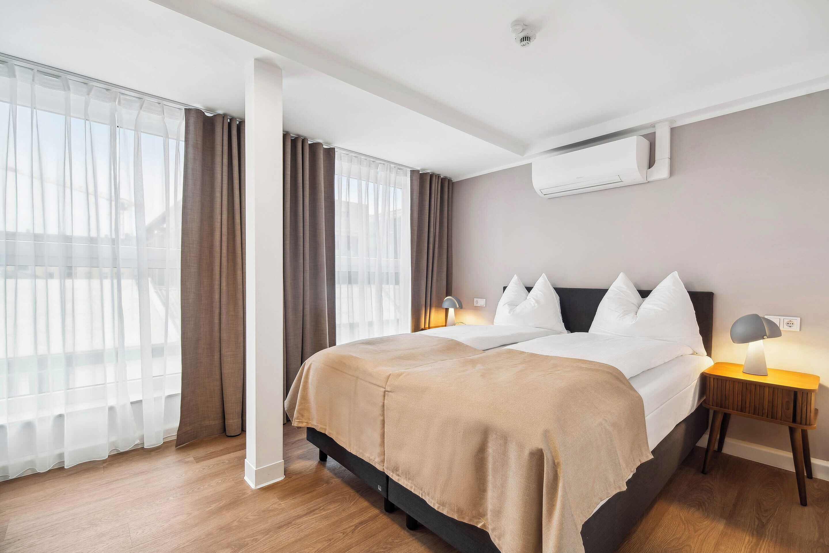 Comfort Suite with Sofa Bed | Individually decorated, individually furnished, desk, laptop workspace