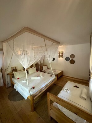 Deluxe-Vierbettzimmer