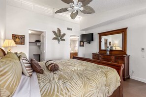 2 bedrooms, iron/ironing board, travel cot, WiFi