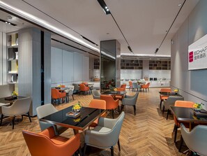 Restaurant - yishangjiudianheyuanlongchuandian (Heyuan)