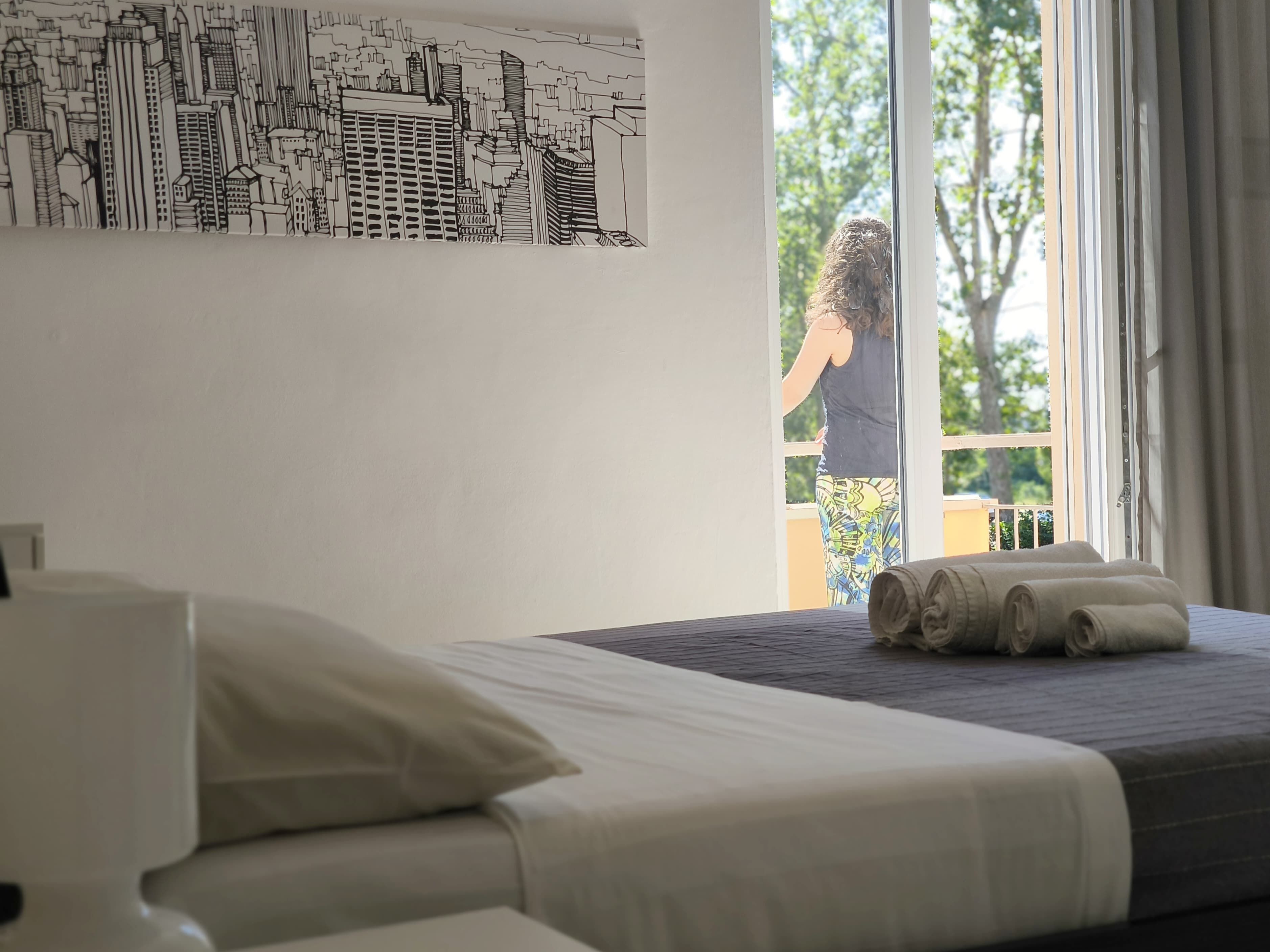 2 slaapkamers, een strijkplank/strijkijzer, wifi, beddengoed