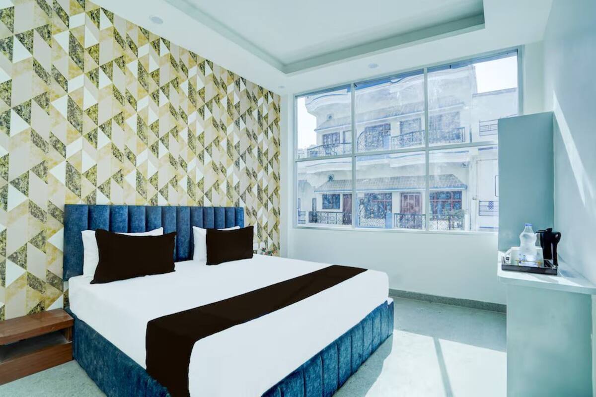 Habitación Deluxe doble, vistas a la ciudad | Sistema de insonorización, wifi gratis, ropa de cama