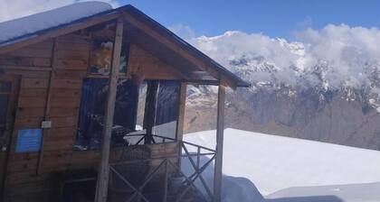 Bluepoppy Resort Auli