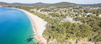 Pet friendly Seaside Family Escape, 11 Navala Ave - Air Con & Wi-Fi