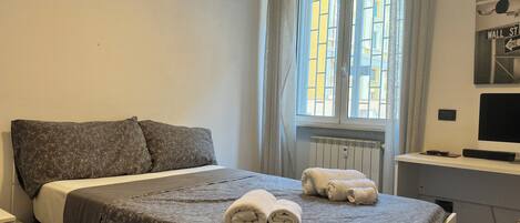 2 habitaciones, wifi gratis y ropa de cama
