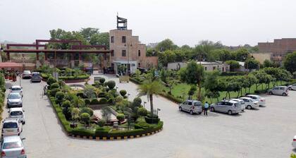 Cozy 1-bedroom with WiFi and AC in charming Vrindavan