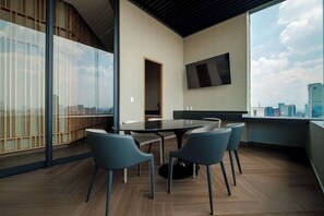 تناول الطعام