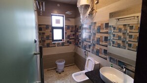 Unclassified image, 5 of 22, button - Groomgo The Grand Mansion Noida (Greater Noida)