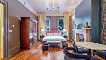 Luxury Suite, 2 Bedrooms, Balcony | Egyptian cotton sheets, premium bedding, pillowtop beds