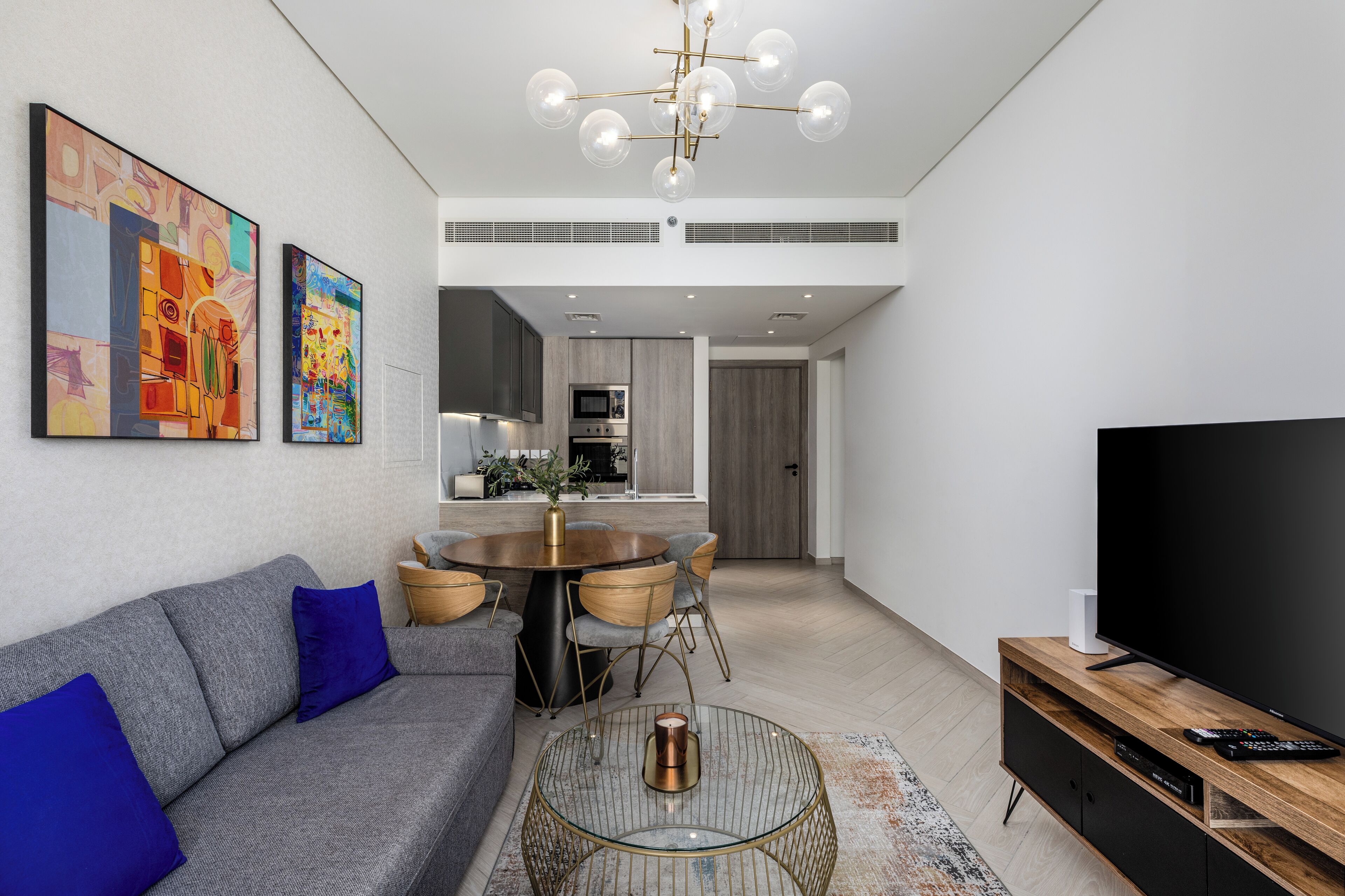 Deluxe Apartment, Balcony, City View | Living area | Flat-screen TV