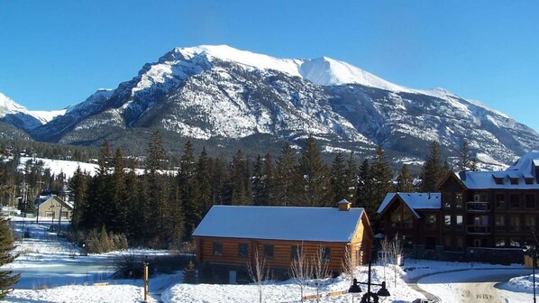 Exterior - Canmore Premier - Rundle Cliffs Lodge 305 @ Spring Creek (Canmore)