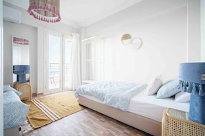 3 habitaciones, tabla de planchar con plancha, wifi y ropa de cama 