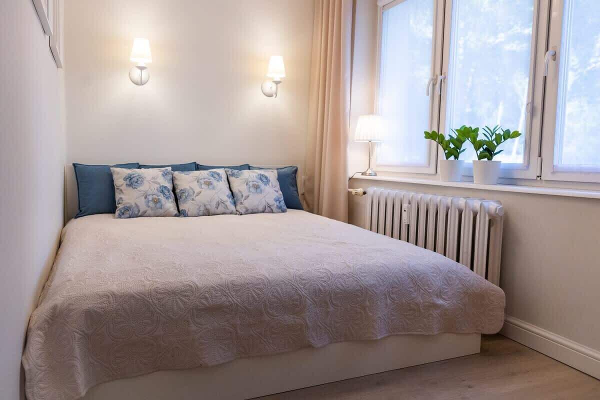 15 bedrooms, desk, iron/ironing board, WiFi