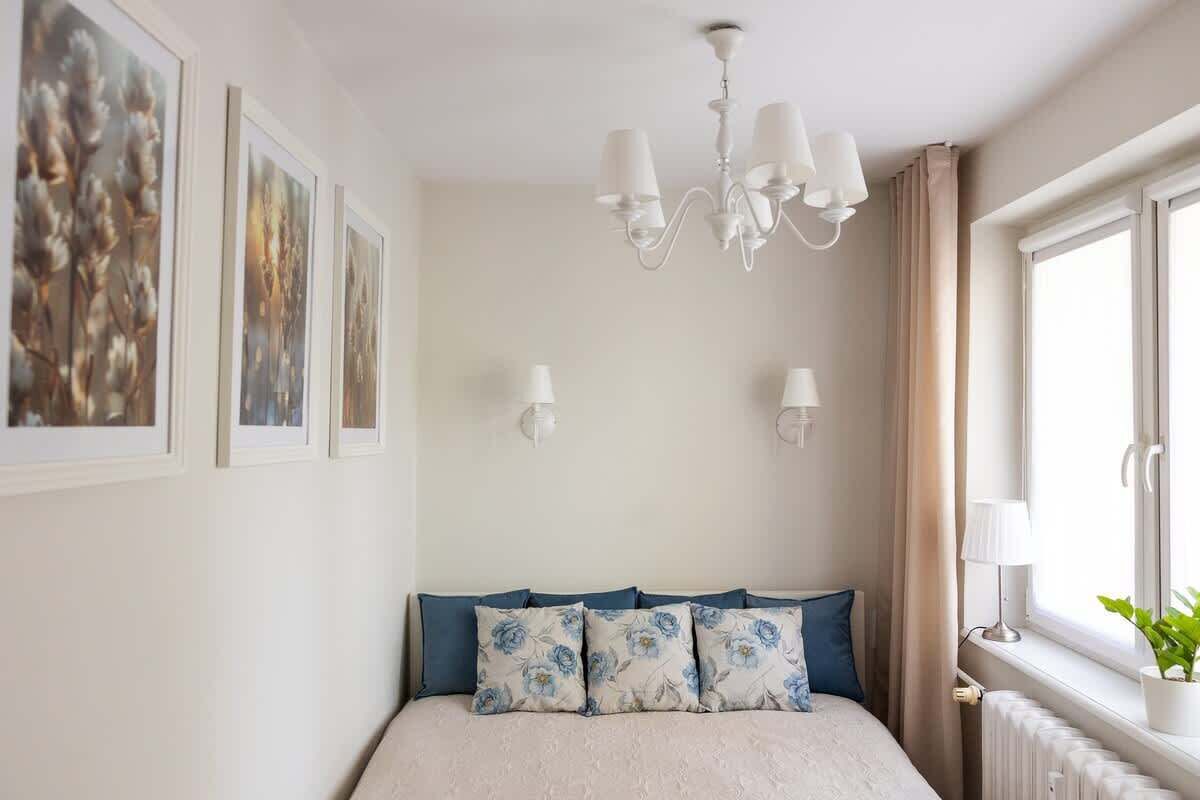 15 bedrooms, desk, iron/ironing board, WiFi