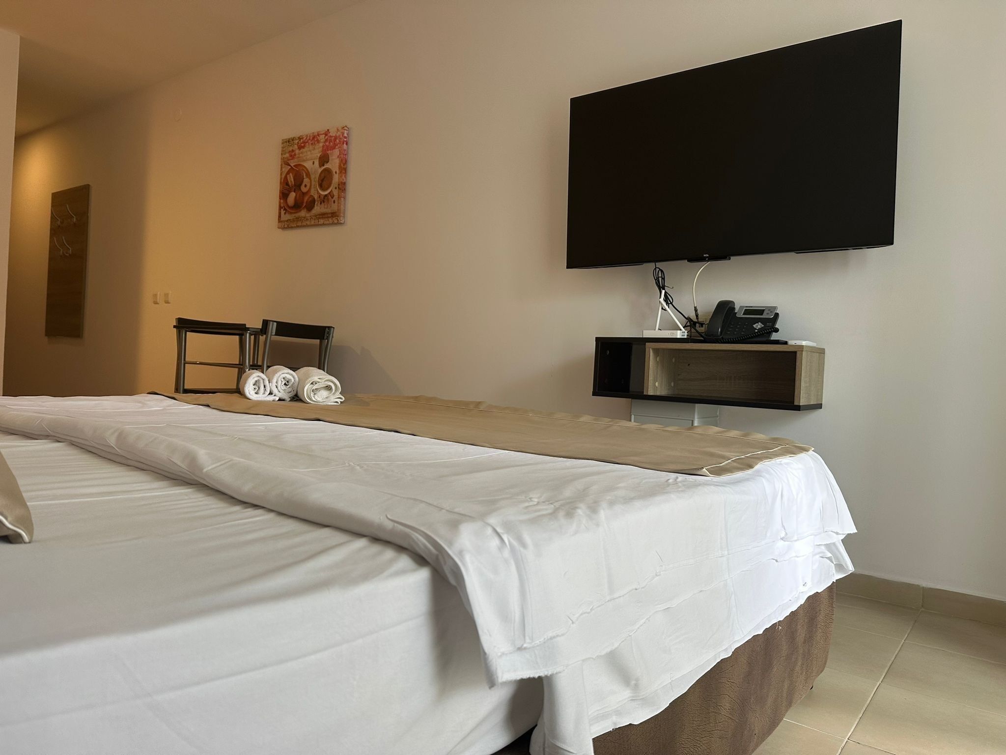 Premier Fort Beach 252 D2 | 客房內保險箱、書桌、熨斗/熨衣板、免費無線上網